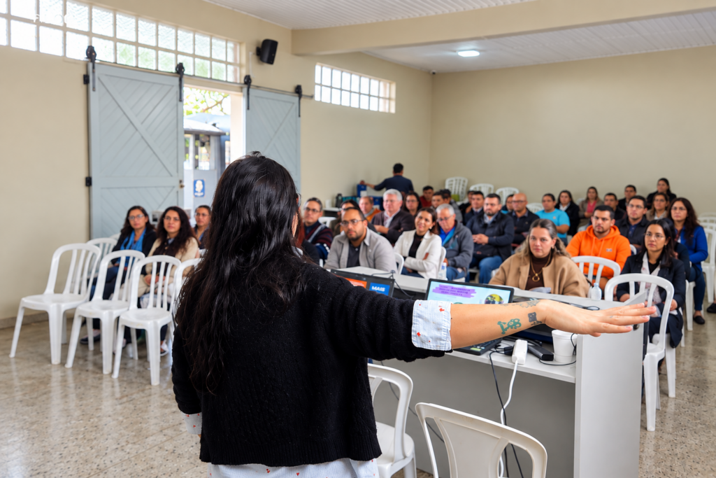 Participantes do treinamento de Turismo Pet Friendly na Estação de Trem de Itu